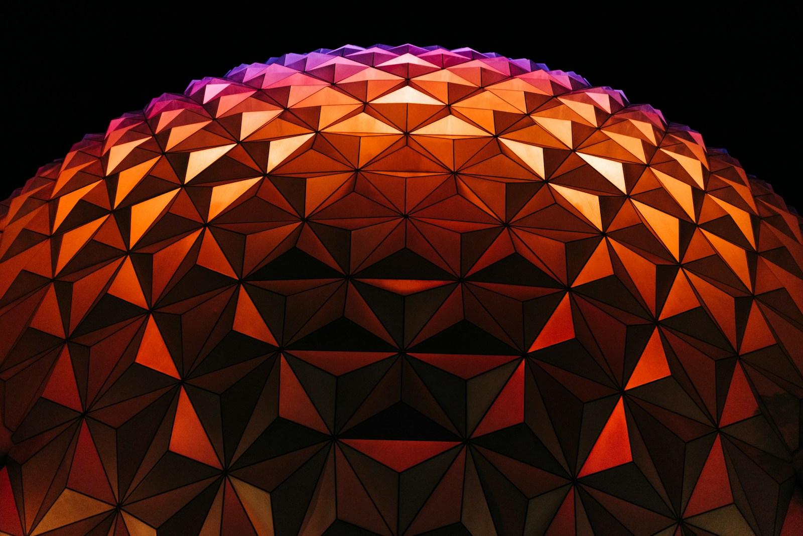 Sphere Center in red Sphere Center in red